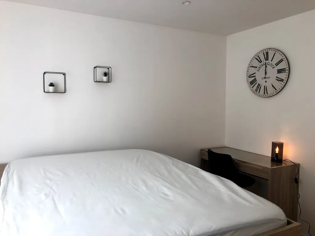 Magamistoad - Duplex Apartment with Renovated Kitchen in Brest
