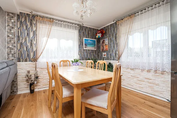 Söögituba - Renovated Apartment with Sea View in Pärnu
