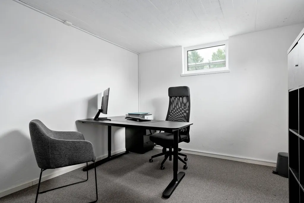 Bureau - Renovated Villa with Solar Panels in Ornäs