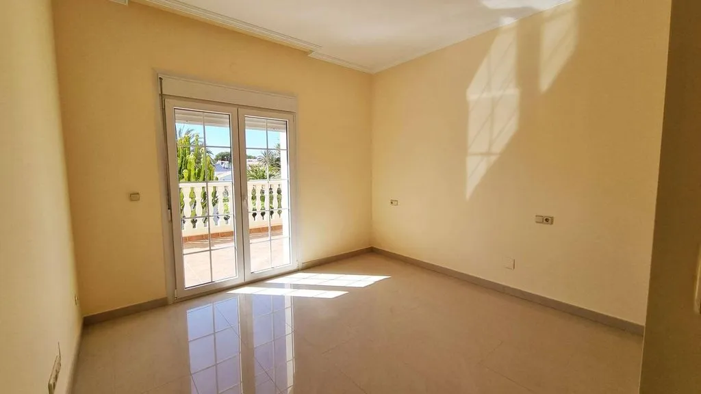 Stanze - Luxury Villa with Pool in Cabo Roig, Valencia