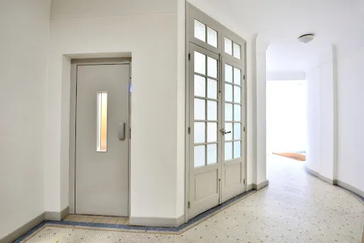 Entrée - Appartement de Luxe avec Vue Tour Eiffel à Paris 16ᵉ