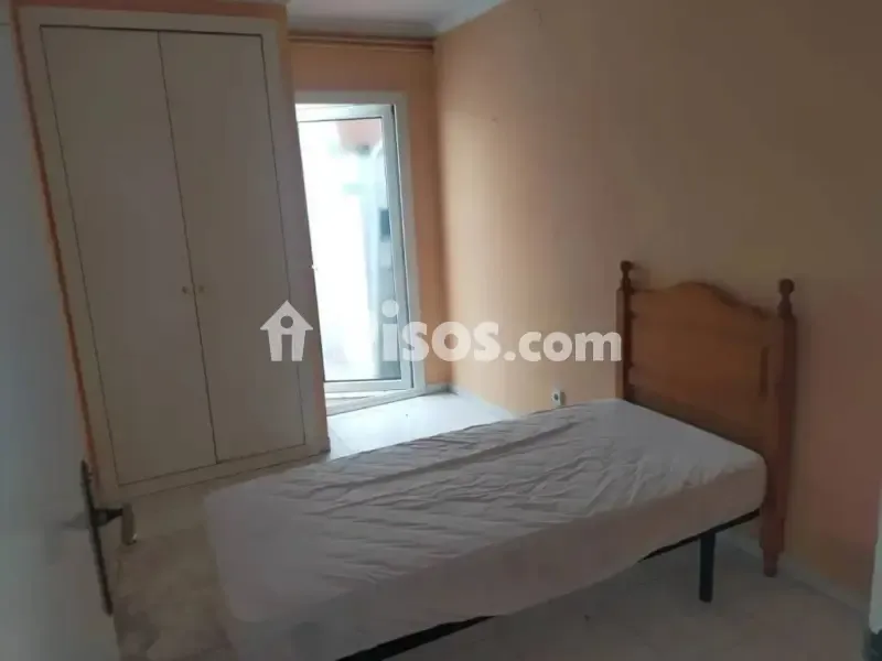 Bedrooms - Spacious Flat Near Beach in Palamós