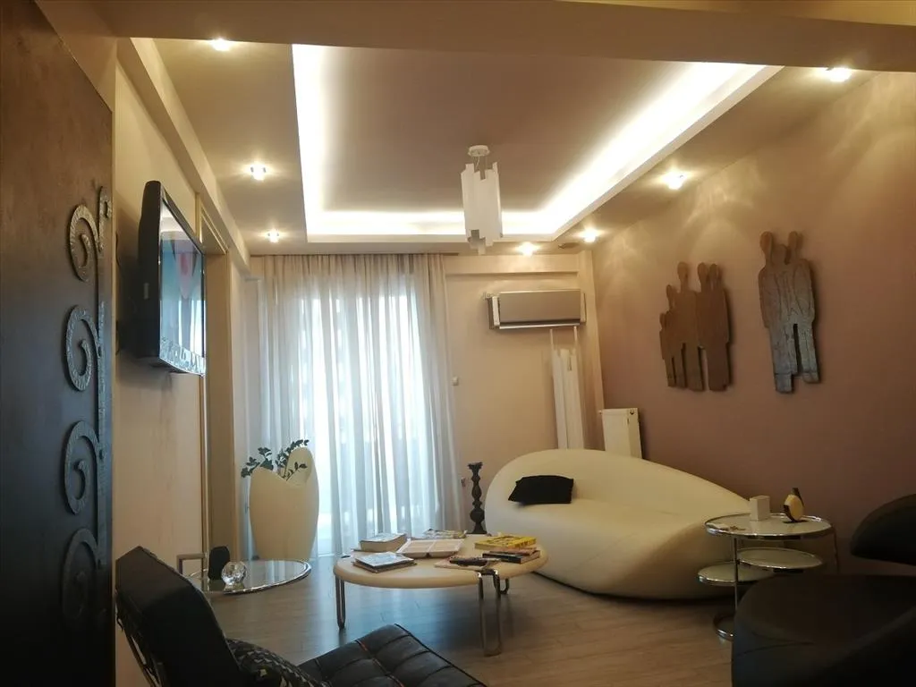 4-toaline korter asukohas Athens