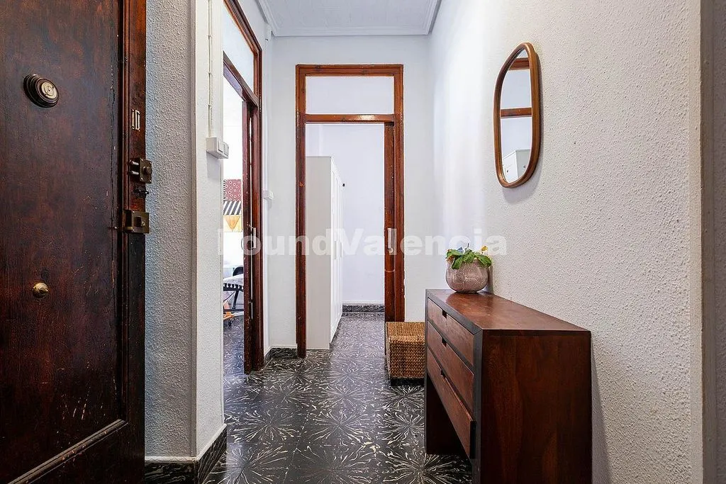 hallway_entrance
