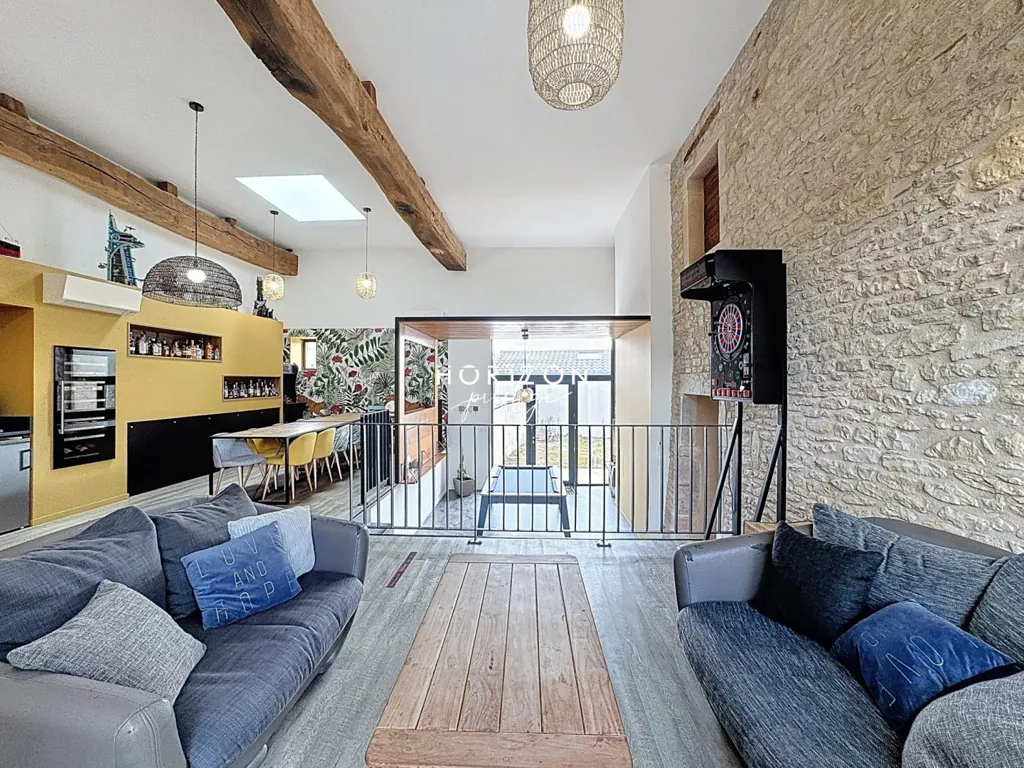 Elutuba - Rustic Stone House with Pool in Sance