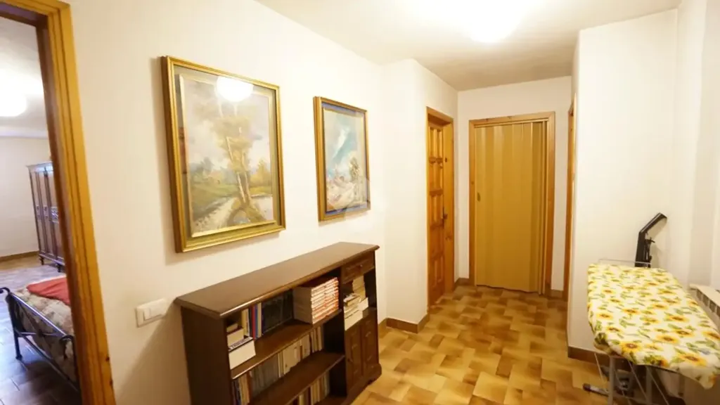 Entrée - Spacious Apartment with Private Courtyard in Castelnuovo Rangone