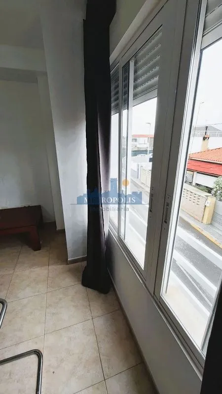 Toad - Seafront Apartment with Balcony in Burriana
