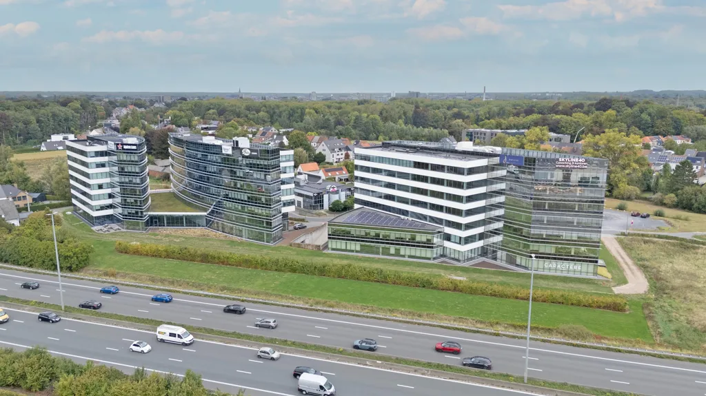 Õhuvaade - Office Space with Slewway Visibility in Erembodegem