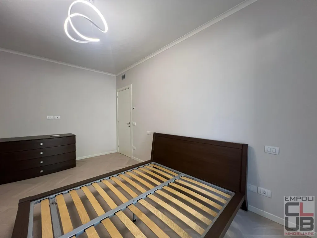 Magamistoad - Privately Leased Apartment with Terrace in Empoli