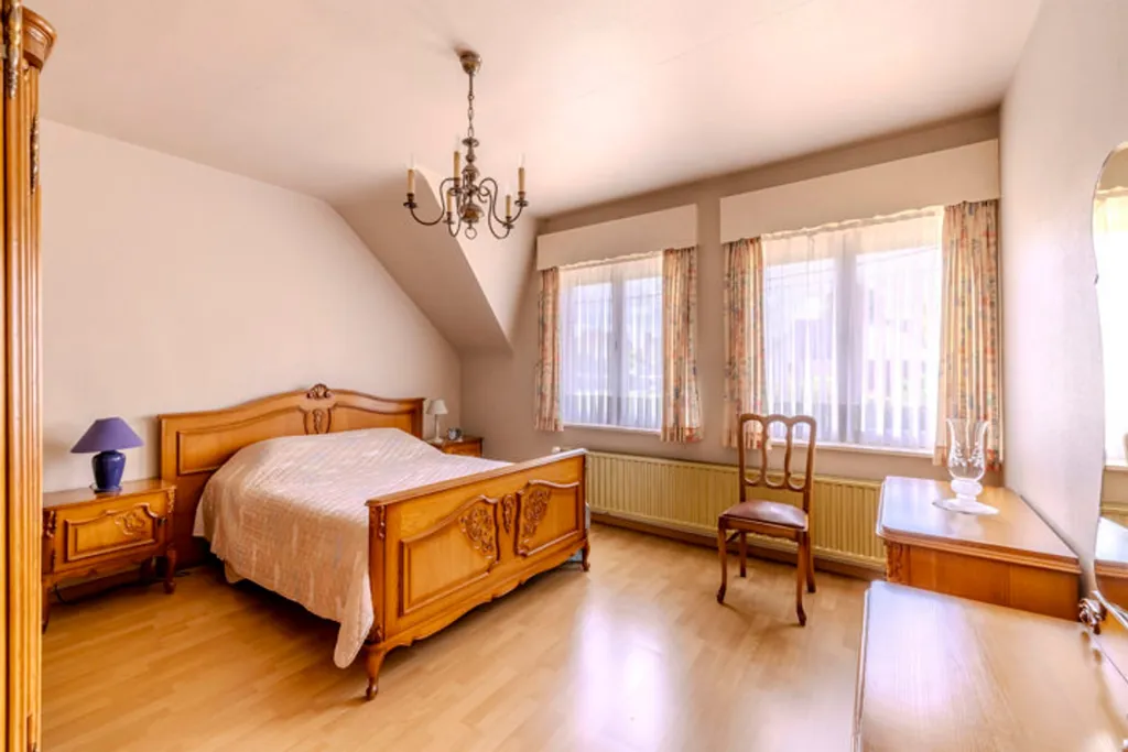 Chambres - Maison avec Grand Magasin à Wiekevorst