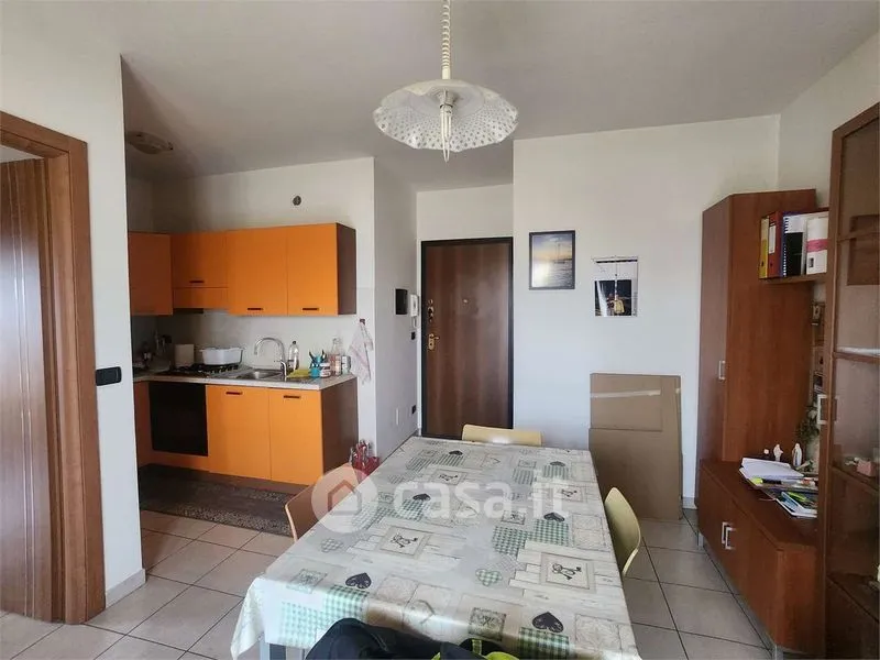 Salle à manger - Fully Furnished Flat with Balcony in Cervere