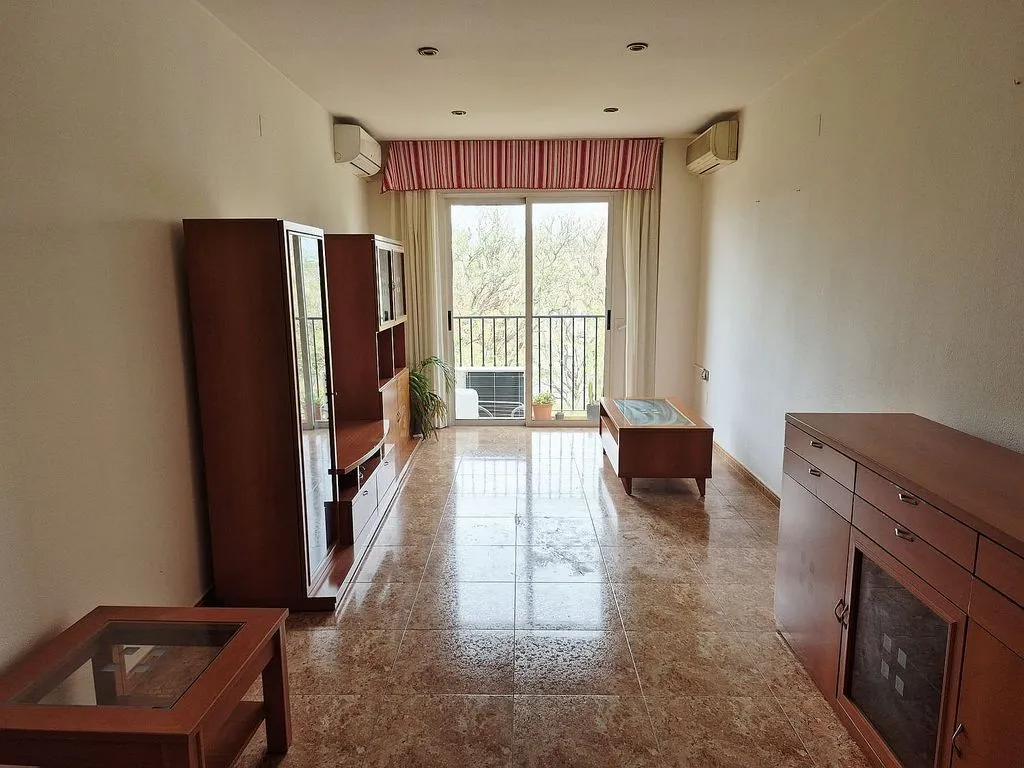 Elutuba - 3-Bed Flat with Balcony in Cabezo de Torres