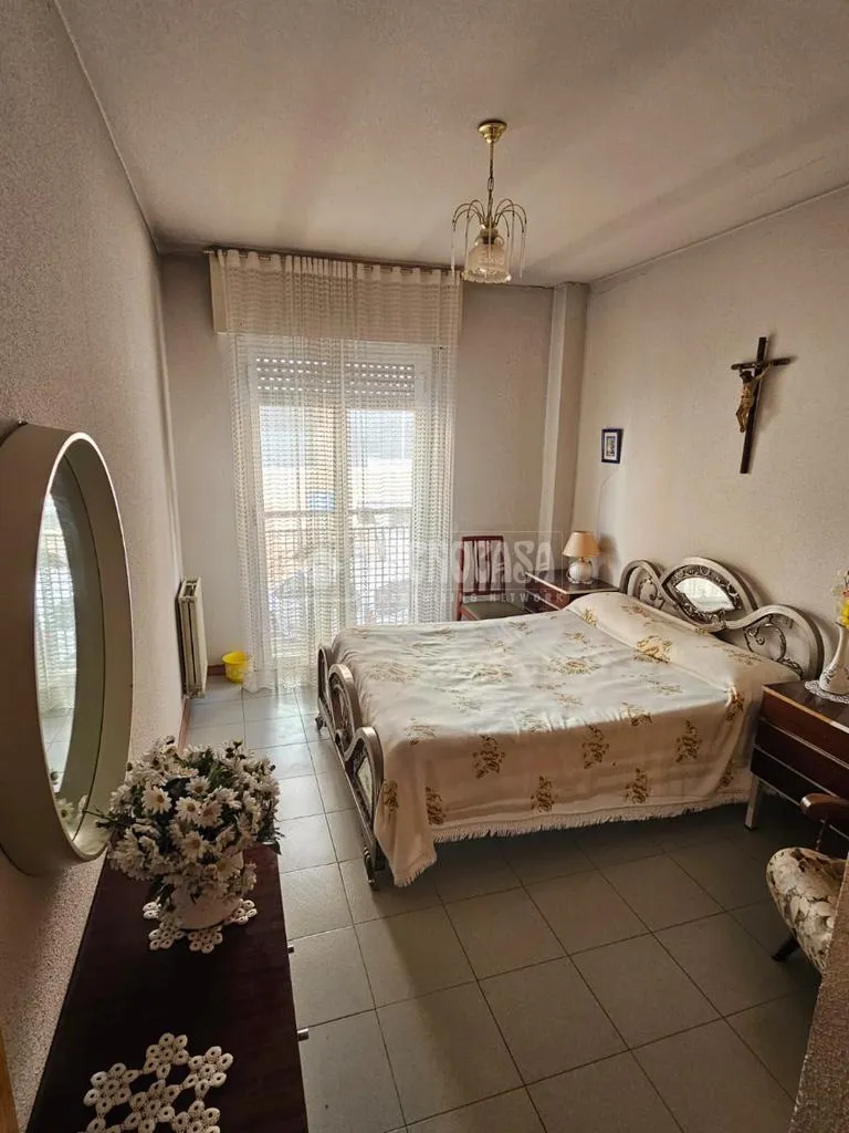 Chambres - Flat with Metro Access in Valdeacederas