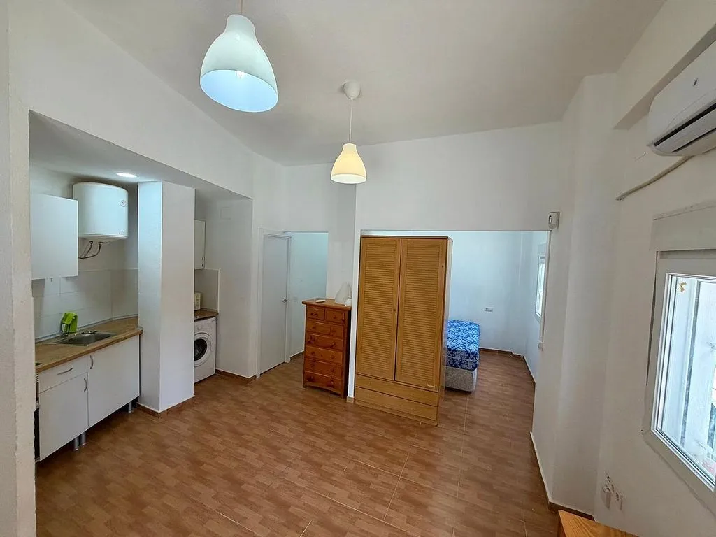 Köök - 2-Bedroom Flat with Air Conditioning in Villaverde Alto