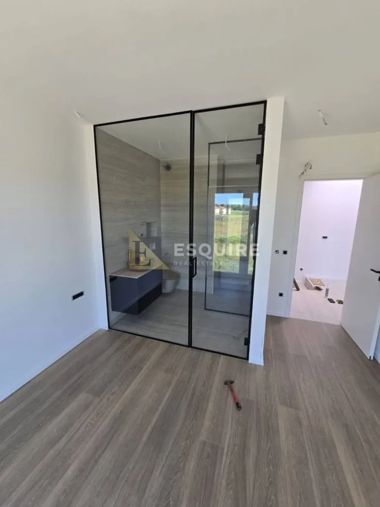 Esik - Smart Home Villa with Private Pools in Nin