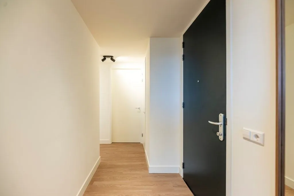Esik - Penthouse with City View in Rotterdam