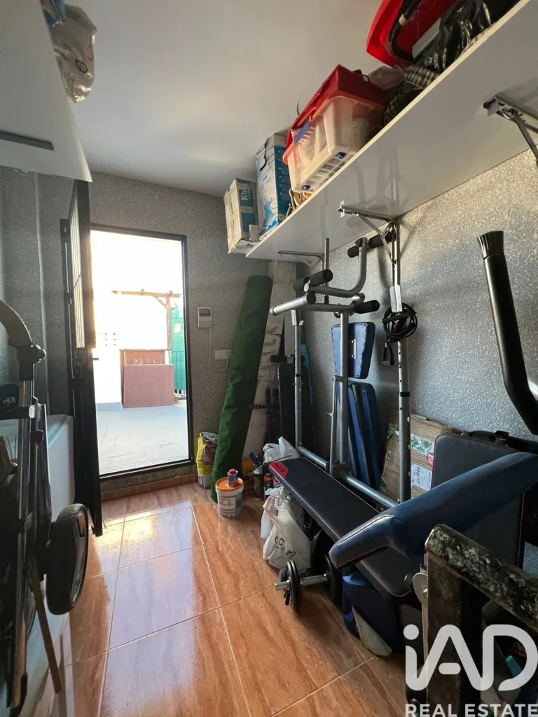 Garage - Top Floor Apartment with Terrace in Lepe