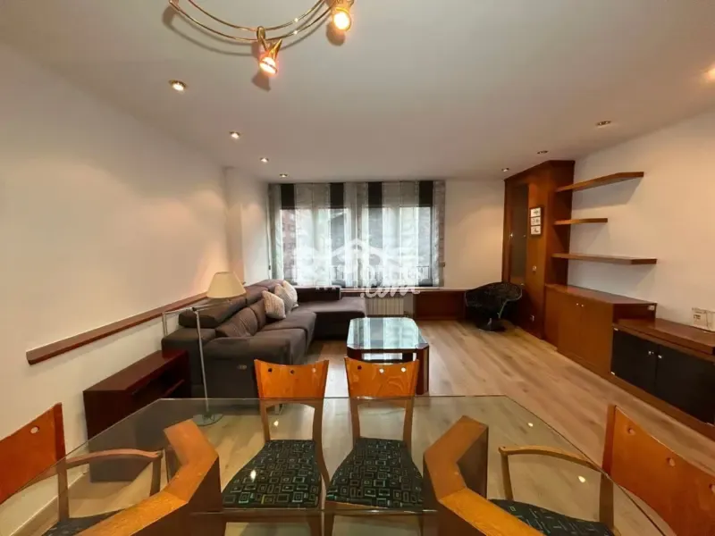 Elutuba - Spacious Flat with Thermal Water in Escaldes-Engordany