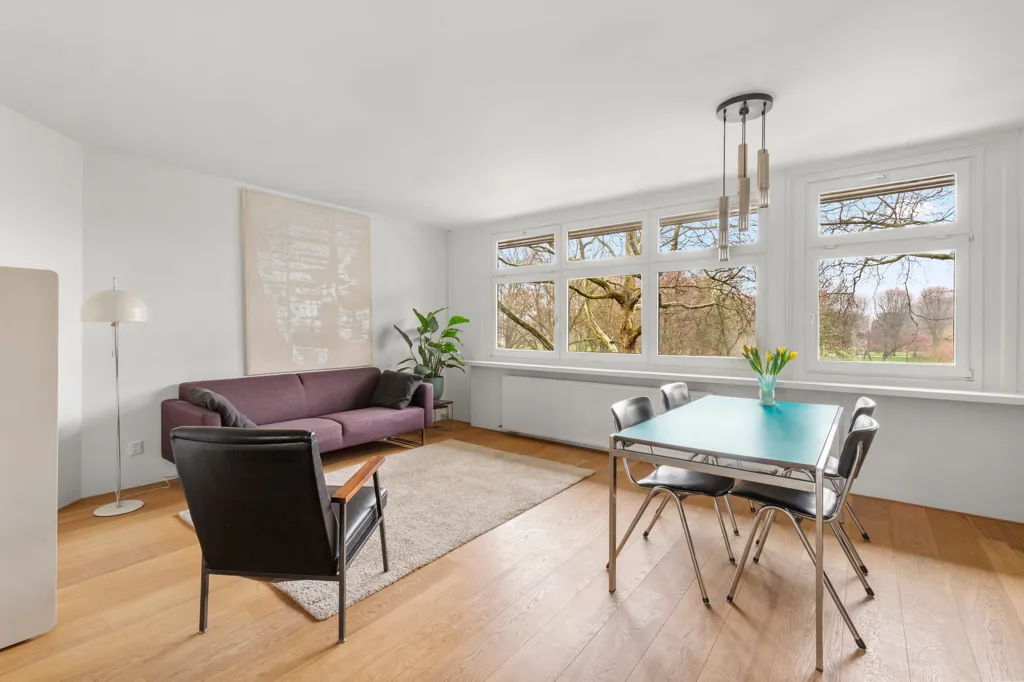 Salle à manger - Apartment with Park View in Amsterdam-West