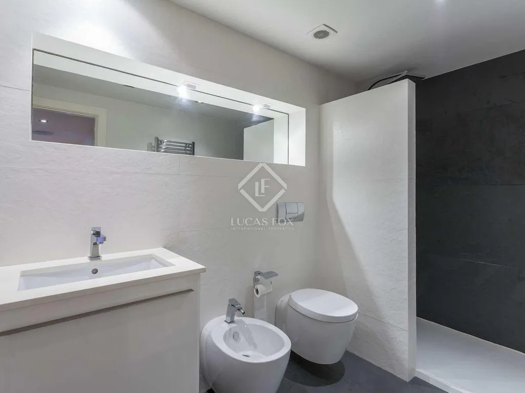 Salles de bain - Luxury Apartment with River View in Valencia