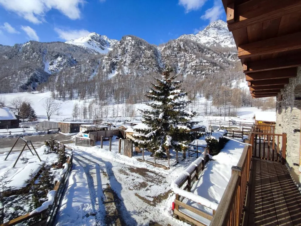 Rõdu - Apartment with Mountain View in Chianale