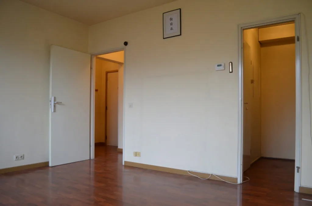 Toad - Apartment with Park View in Jette