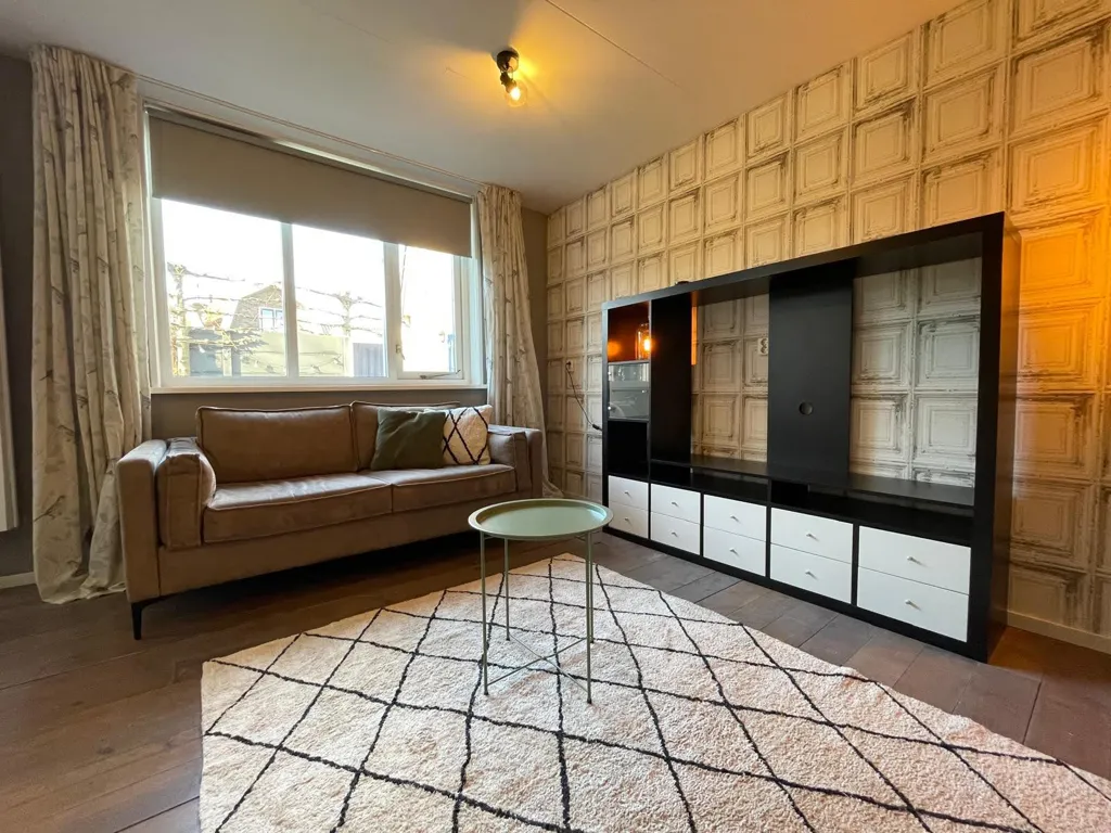 Living Room - Detached Studio with Private Entrance in Heerhugowaard