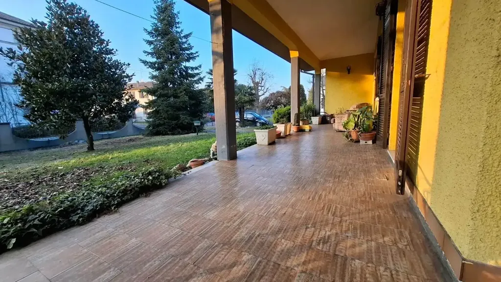 Terrasse - Villa with Garden in Gossolengo Centre