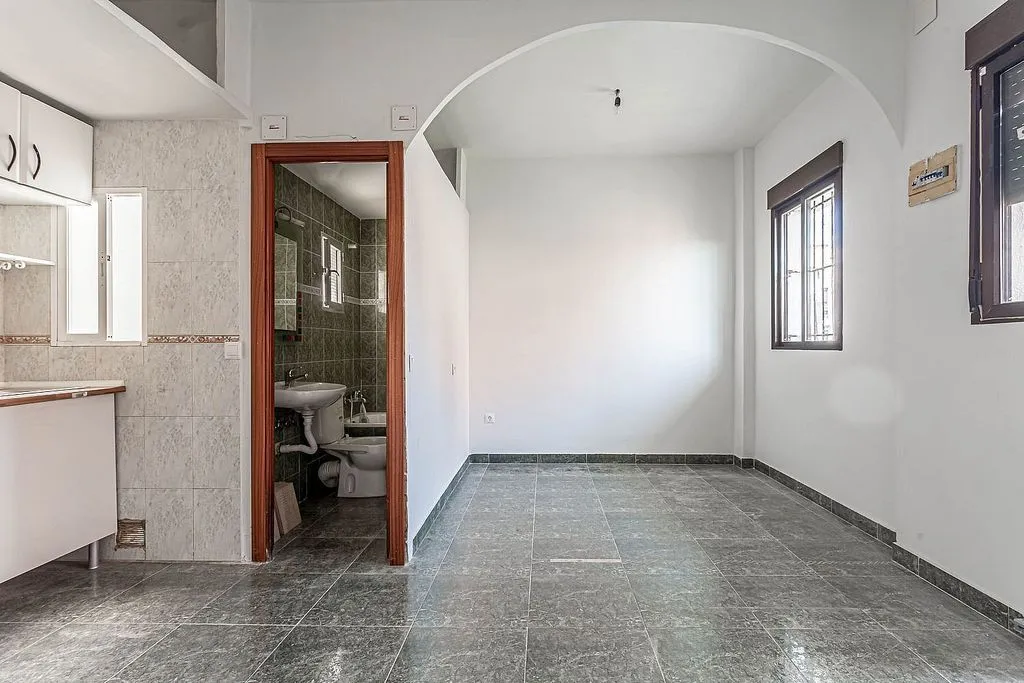 Cuisine - Modernised Flat with A/C in Puerta del Ángel, Madrid