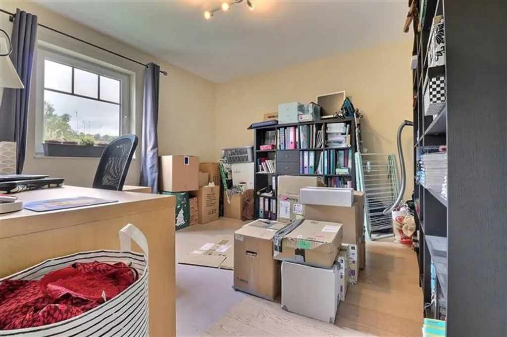 Bureau - Appartement avec Terrasse dans Résidence Récente à Wépion
