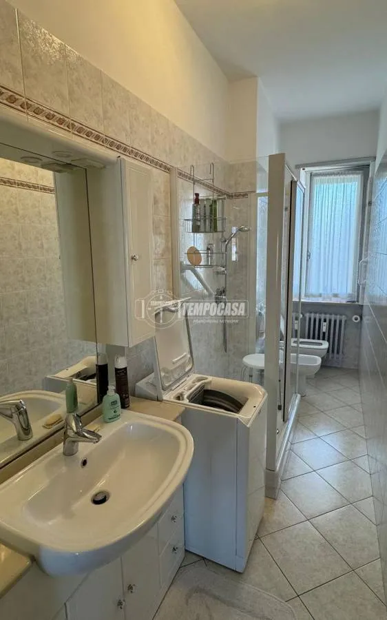 Vannitoad - Rearranged Apartment with Balcony in Collegno