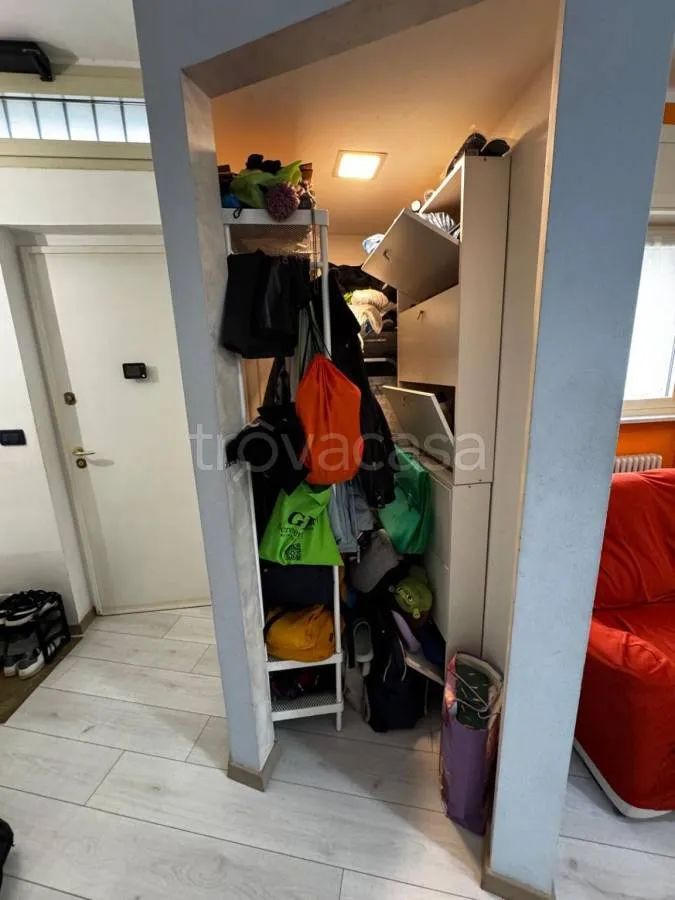 Pièces - Rear-Access Villa with Garden in Torino