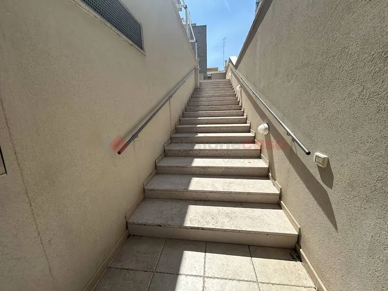 Pièces - Refurbished Apartment with Double Exposure in Grottaglie