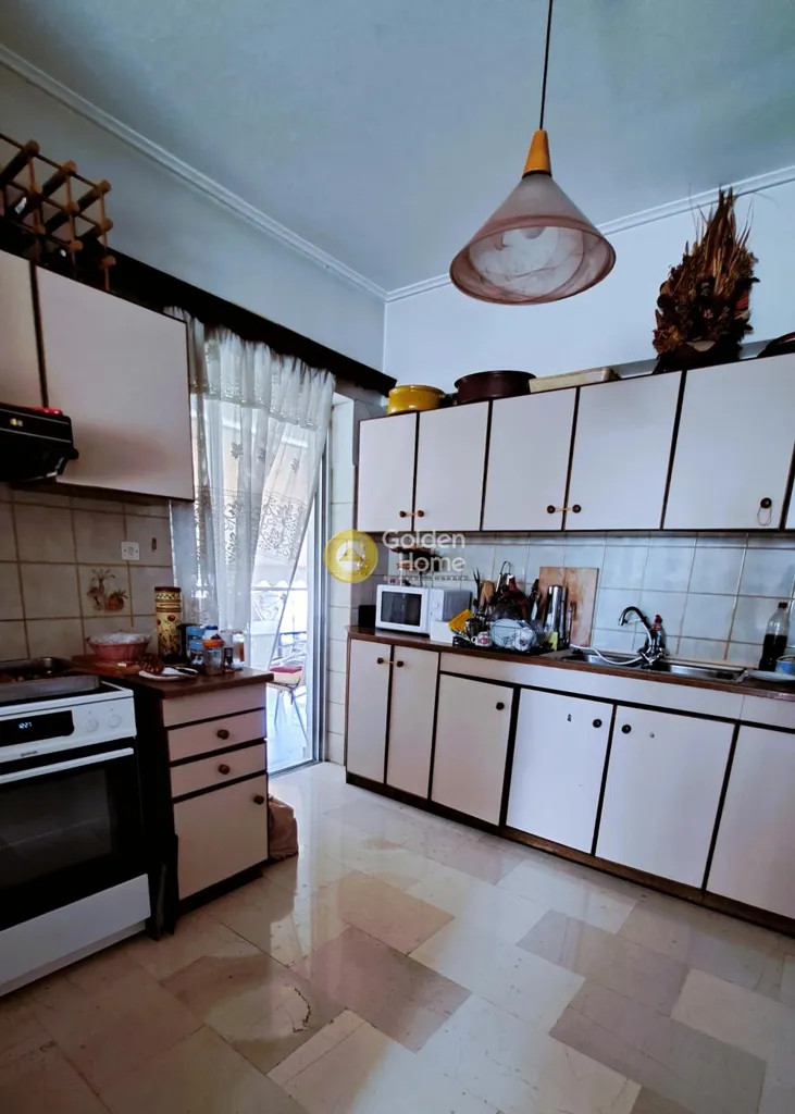 Cuisine - Appartement 3 pièces à GR