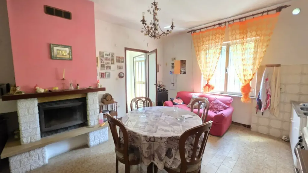 Söögituba - Rustic House with Garden in Casabianca, Asti