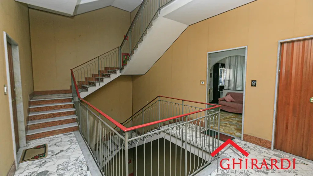 Appartement 5 pièces à IT