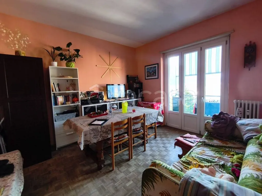 Söögituba - Apartment with Panoramic View in Luserna San Giovanni
