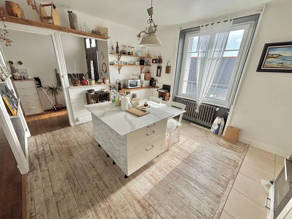 Cuisine - Maison avec Sous-sol Total et Jardin à Plouhinec