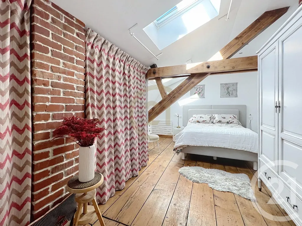 Chambres - Appartement Duplex Lumineux avec Vue à Belfort