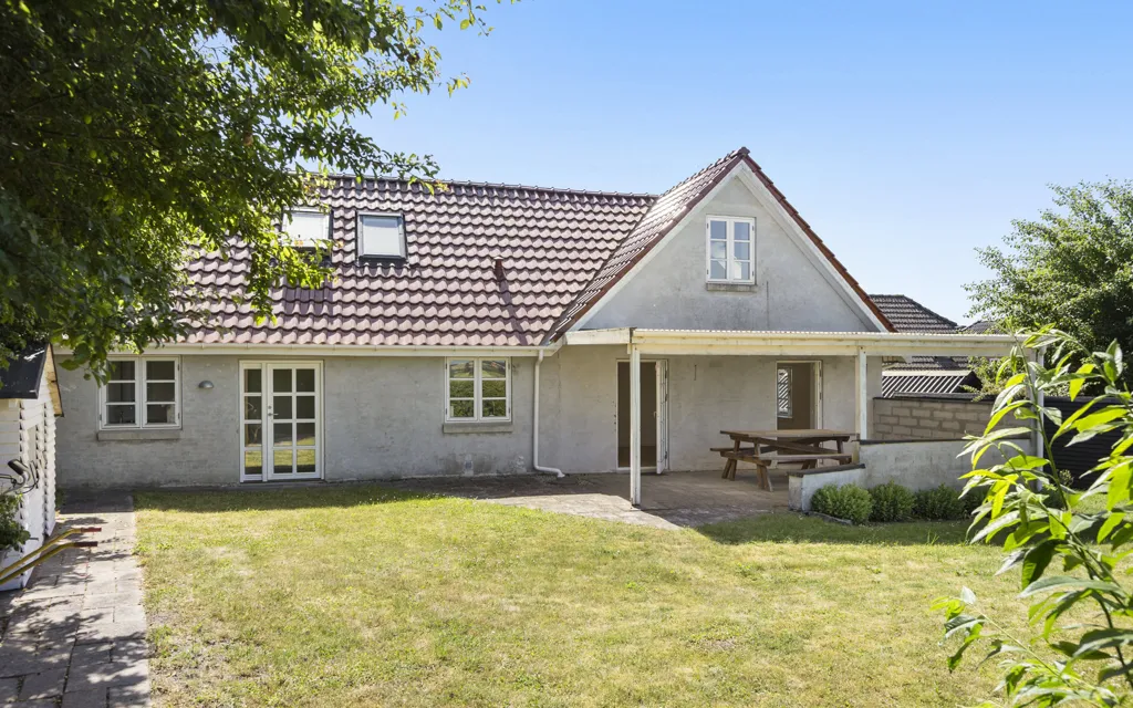 Giardino - Villa with Garden View in Tyvelse