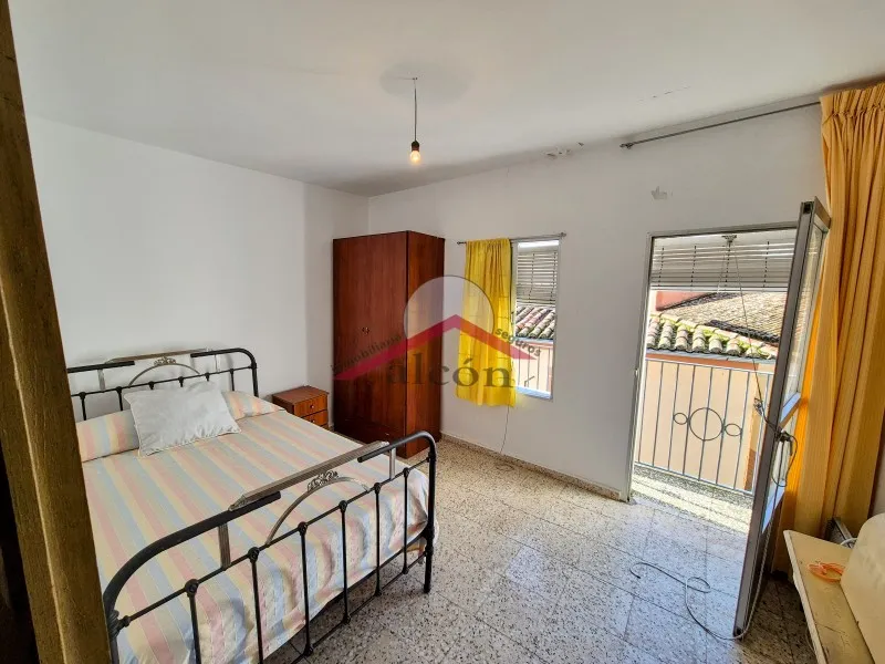 Chambres - Traditional Townhouse with Garden in Montehermoso