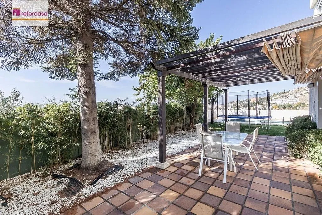 Terrazza - Detached House with Private Pool in Granada