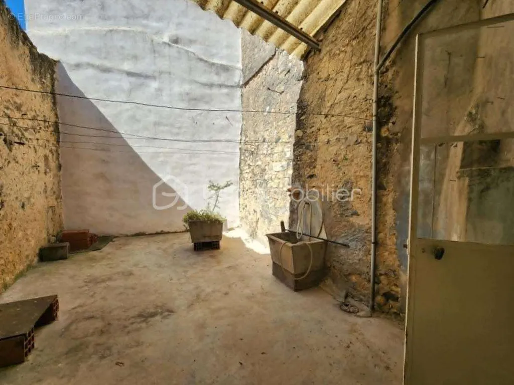 Aed - Village House with Amenable Attic in Tourbes