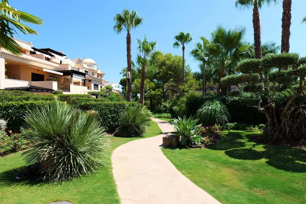 Jardin - Luxury Flat with Sea View in Marbella