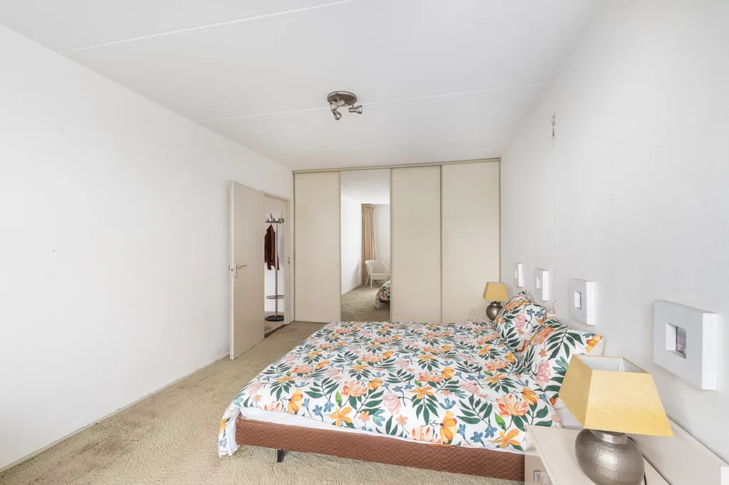 Magamistoad - 3-Bedroom Apartment with Water View in Maassluis