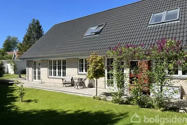 Extérieur - Villa with Business Potential in Rungsted Kyst