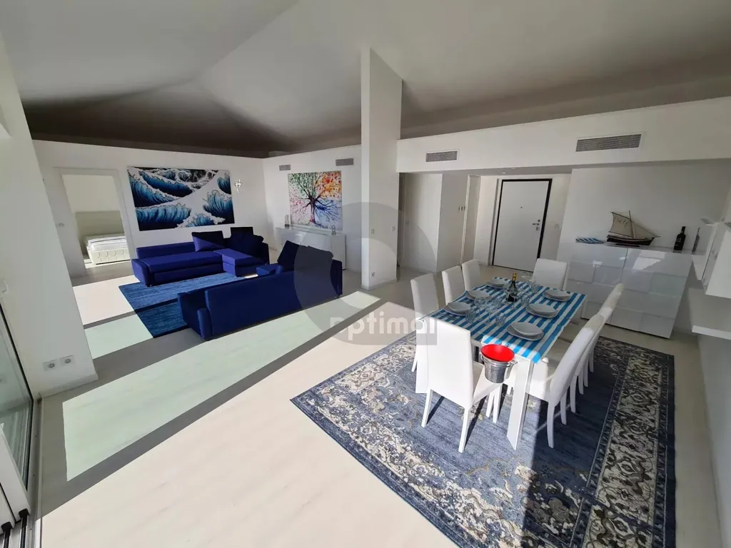 Söögituba - Luxury Penthouse with Sea View in Menton