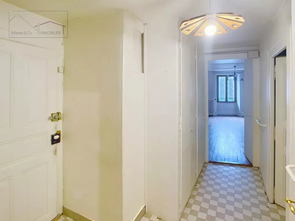 Esik - Luxury Flat with Mountain View in Chamonix