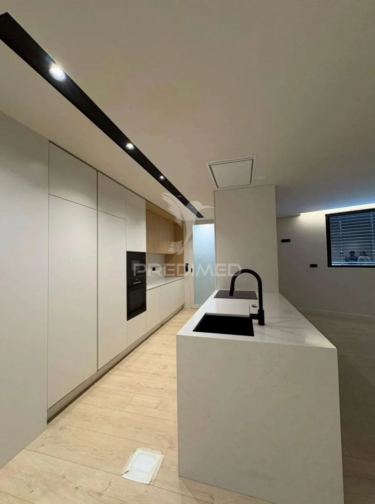 Köök - Modern Studio with Garage in Gondomar S.Cosme