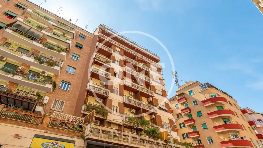 Exterior - Ristruttured Apartment with Large Terrace in Rome